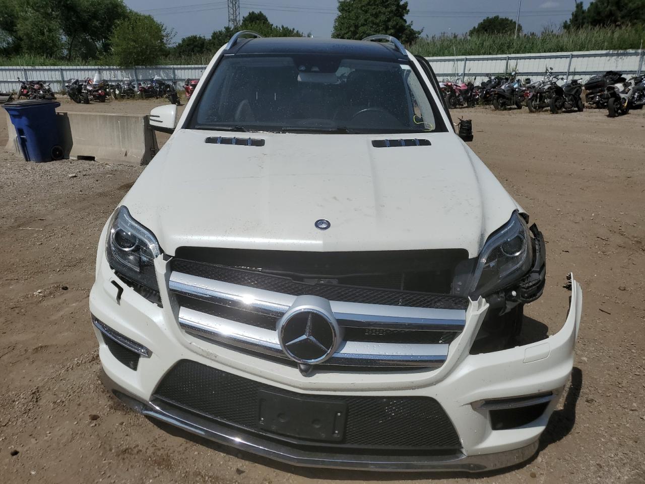 VIN 4JGDF7DE0DA232009 2013 MERCEDES-BENZ GL-CLASS no.5