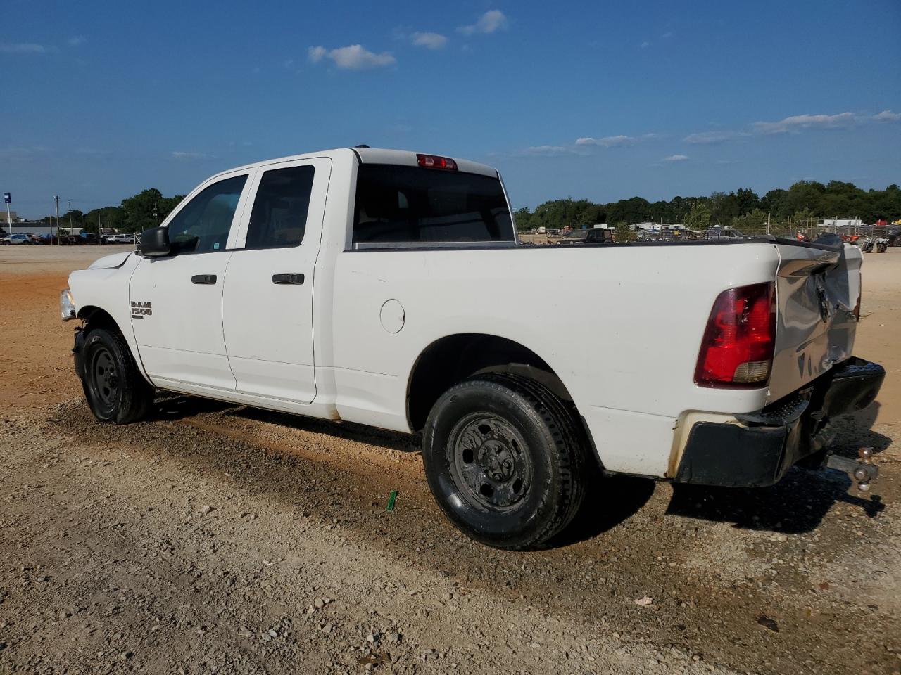 2019 RAM 1500 - Image 2