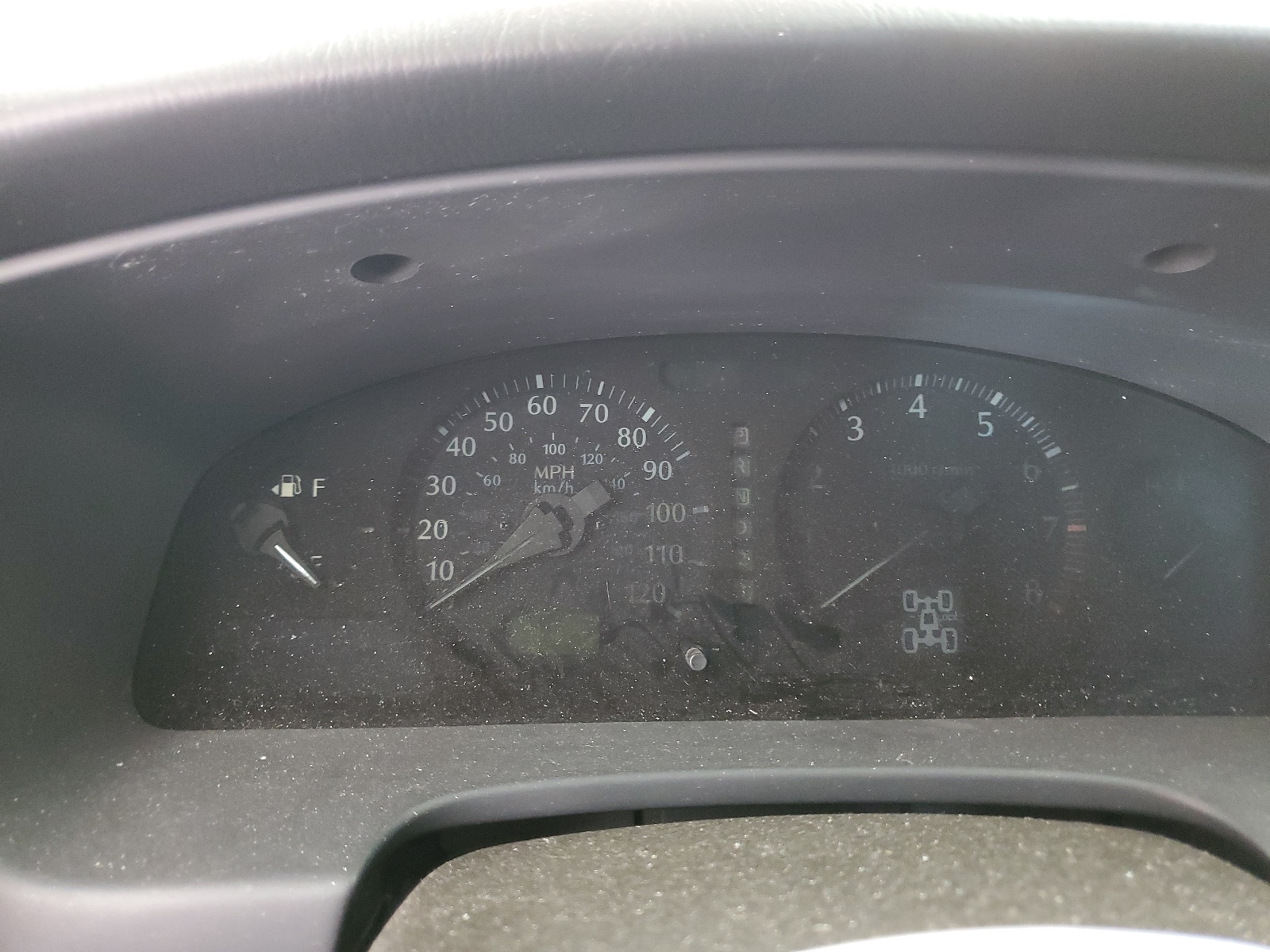 JNRDR09Y73W303410 2003 Infiniti Qx4