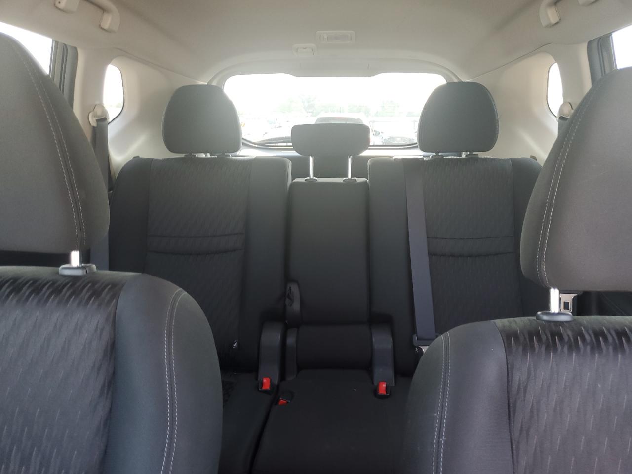 2019 Nissan Rogue S VIN: KNMAT2MV4KP519642 Lot: 65834604