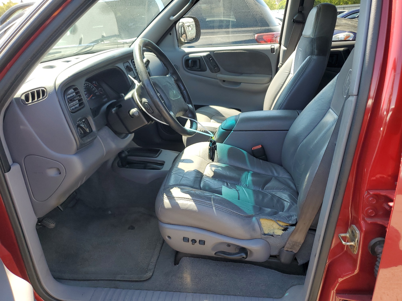 1B4HS28Z7XF576507 1999 Dodge Durango