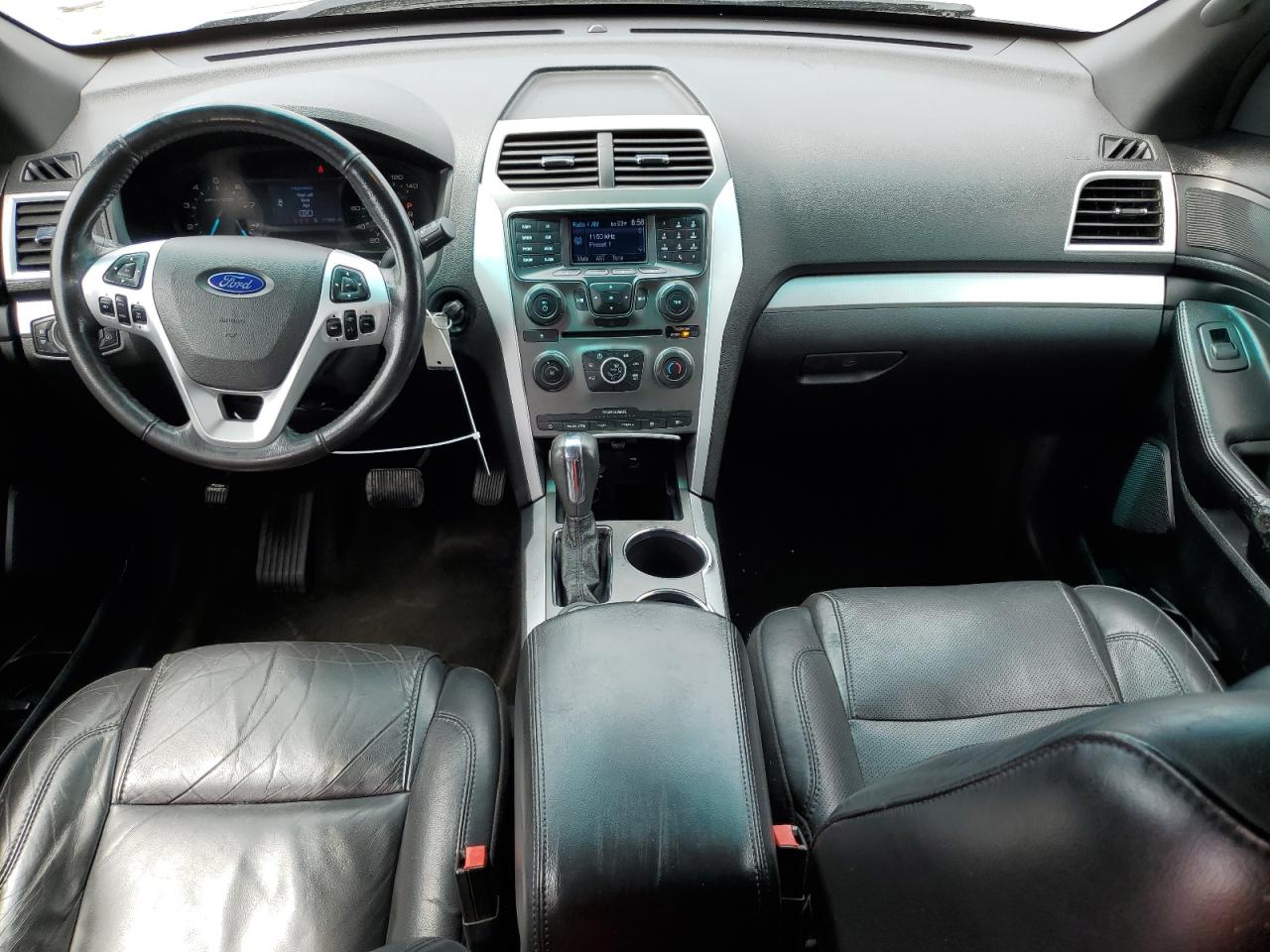 2012 Ford Explorer - Image 8