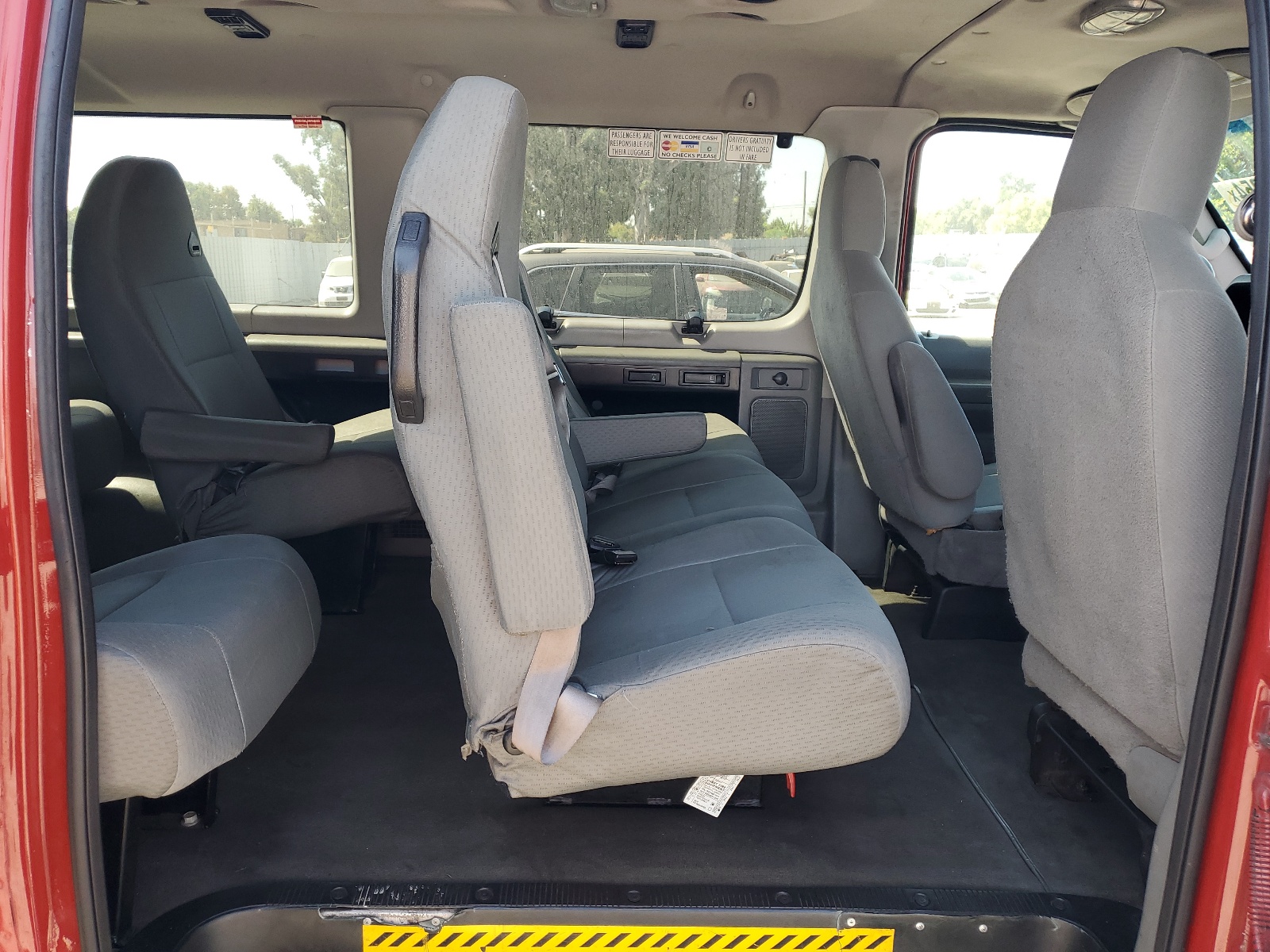 1FDSS3BLXADA11511 2010 Ford Econoline E350 Super Duty Wagon