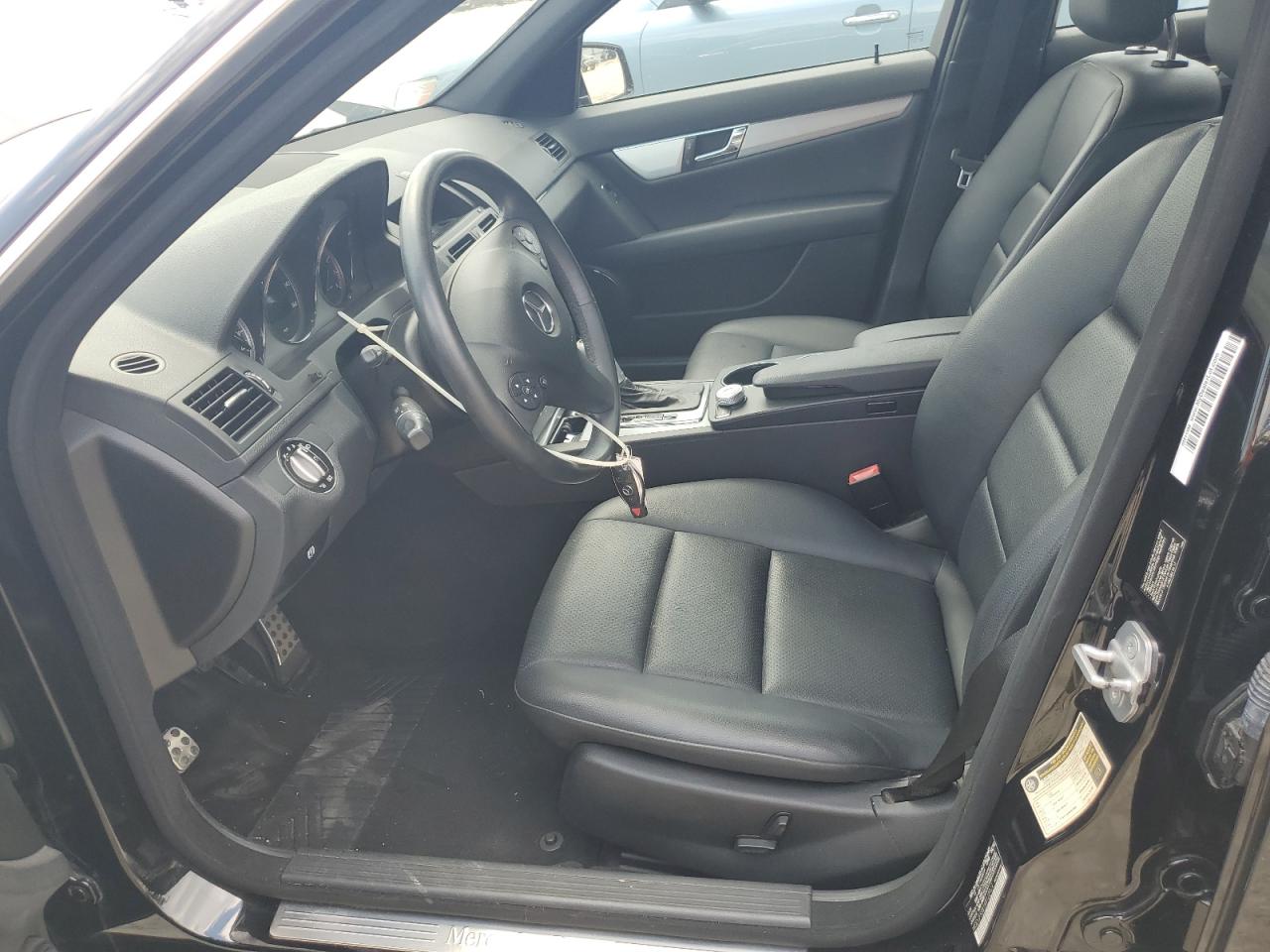 2010 Mercedes-Benz C 300 VIN: WDDGF5EB1AR122924 Lot: 66982904