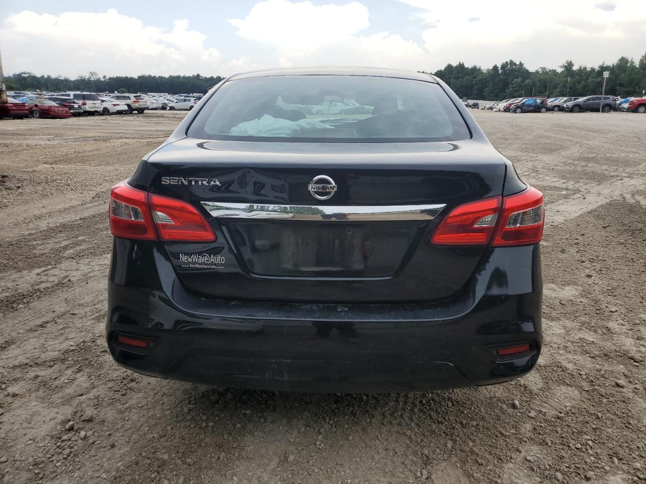 2018 Nissan Sentra S VIN: 3N1AB7AP7JY301667 Lot: 65526444