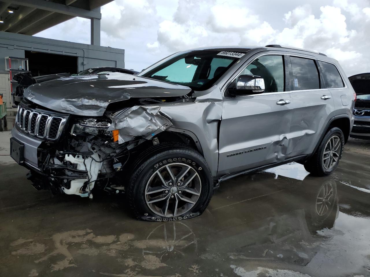 2017 Jeep Grand Cherokee - Image 1