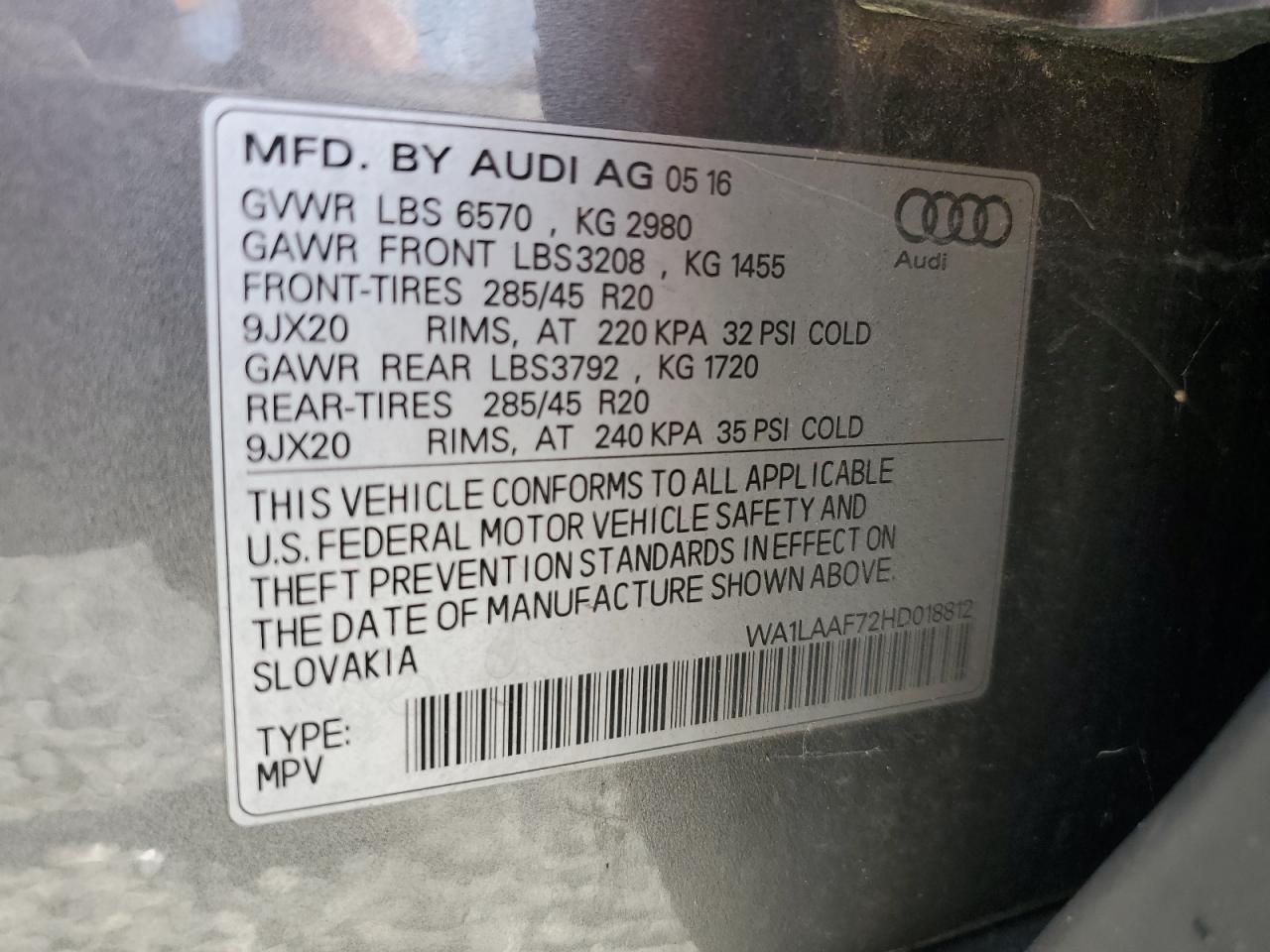 WA1LAAF72HD018812 2017 Audi Q7 Premium Plus