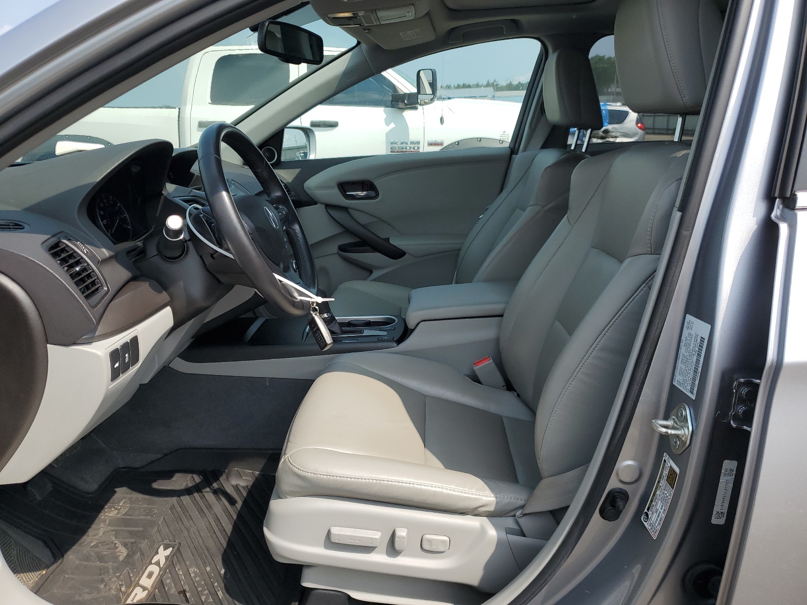 5J8TB4H31JL017727 2018 Acura Rdx