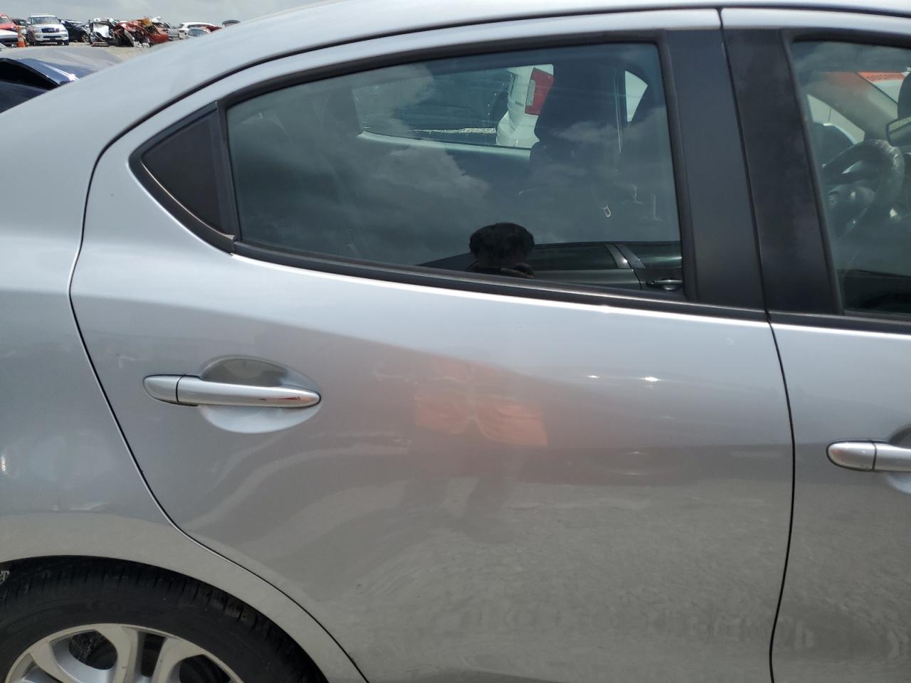 2017 Toyota Yaris - Image 10
