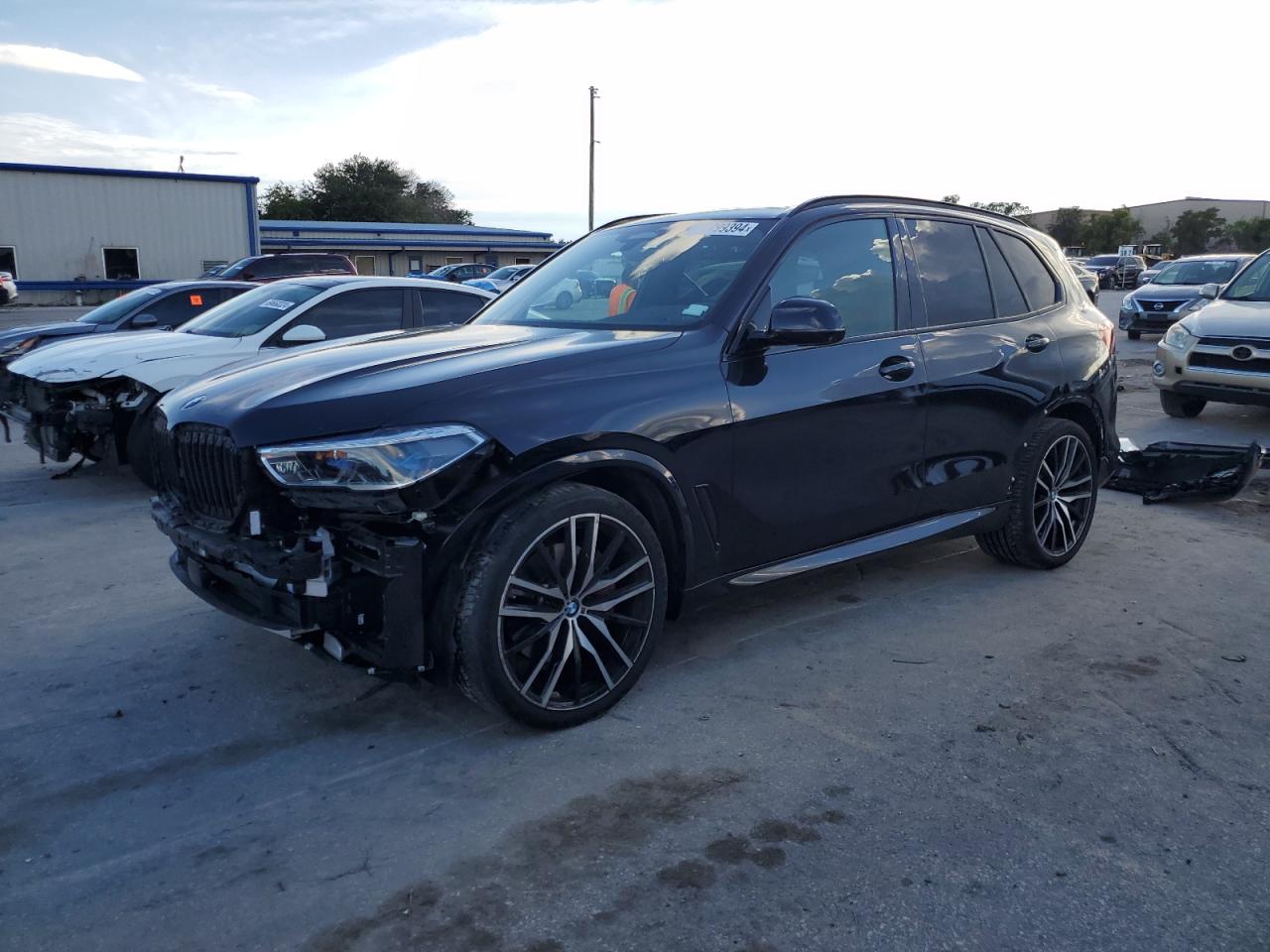 5UXCR4C08N9M33363 2022 BMW X5 - Image 1