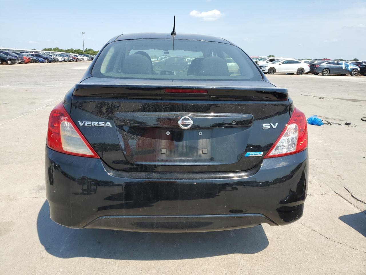 2016 Nissan Versa S VIN: 3N1CN7AP2GL818204 Lot: 66976624