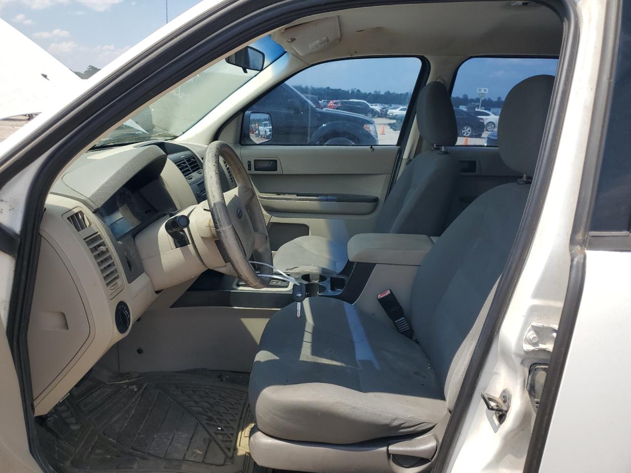 2008 Ford Escape Xls VIN: 1FMCU02Z68KC24771 Lot: 66152414