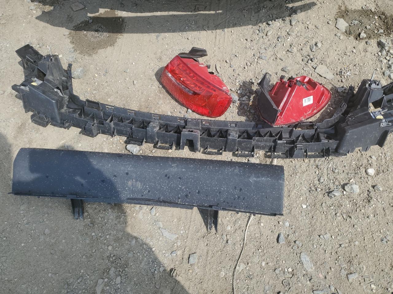 2014 Audi A4 Premium Plus VIN: WAUFFAFL4EN030528 Lot: 66347444