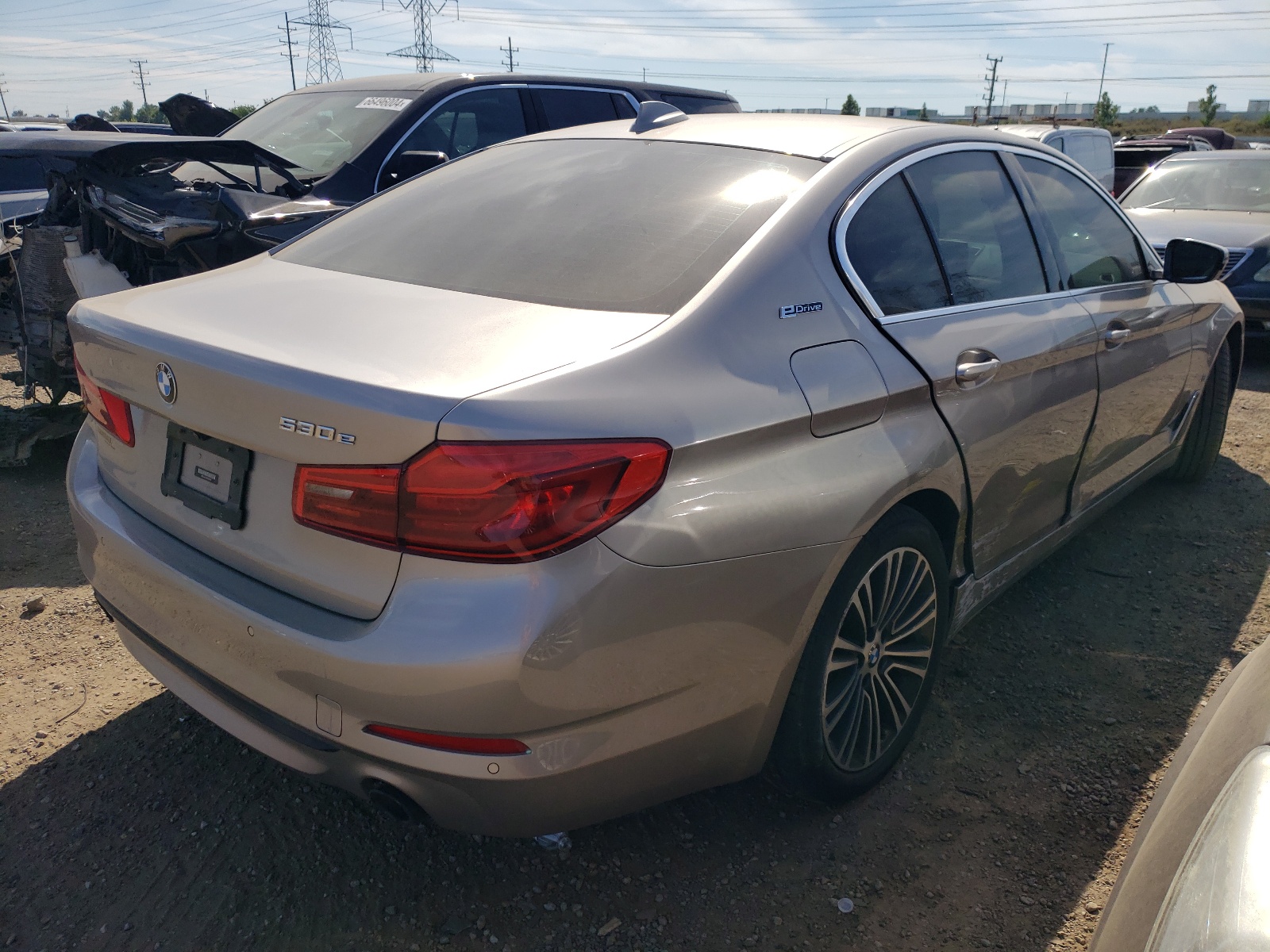 WBAJA9C59KB389089 2019 BMW 530E