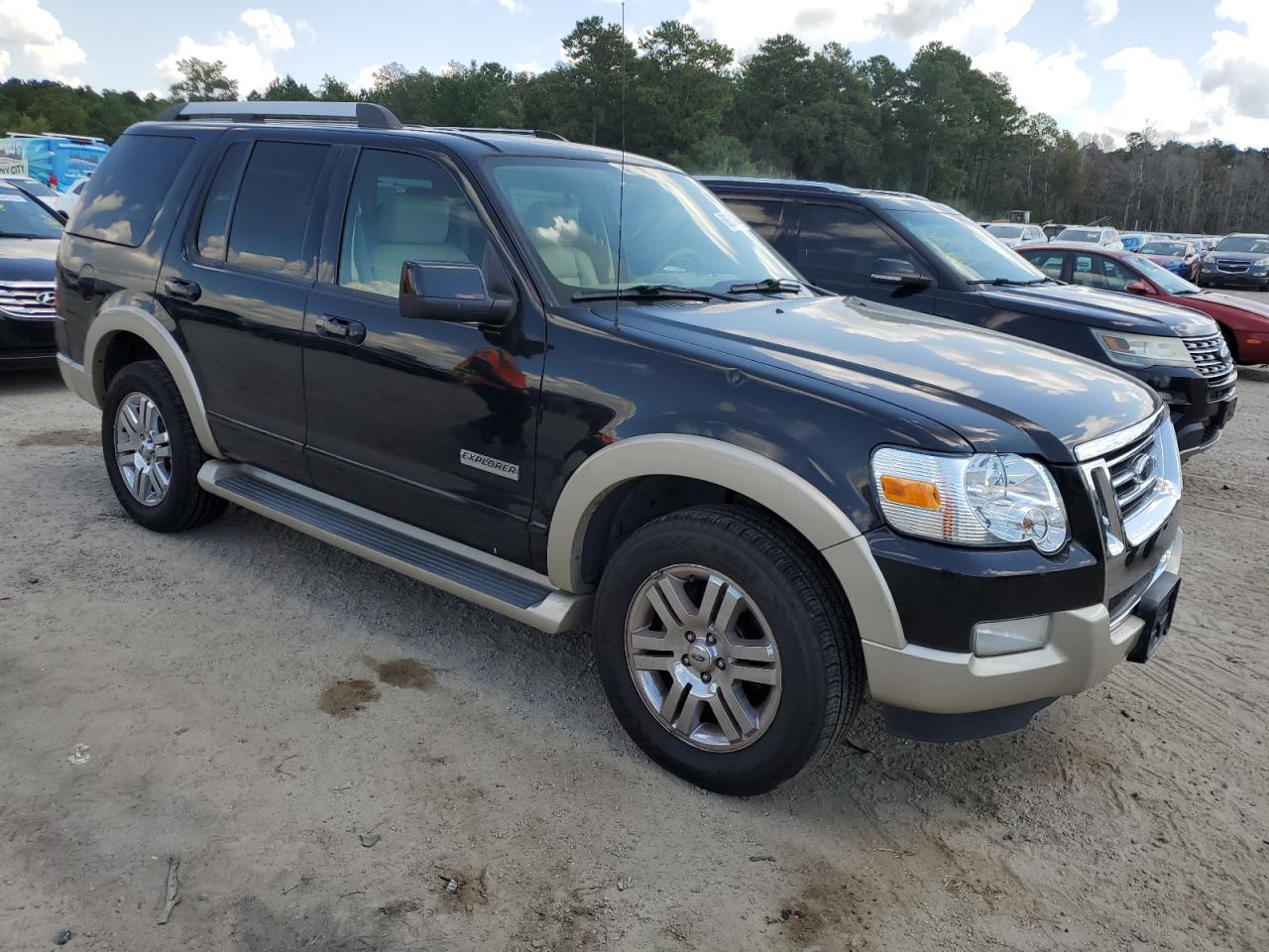 2007 Ford Explorer - Image 4