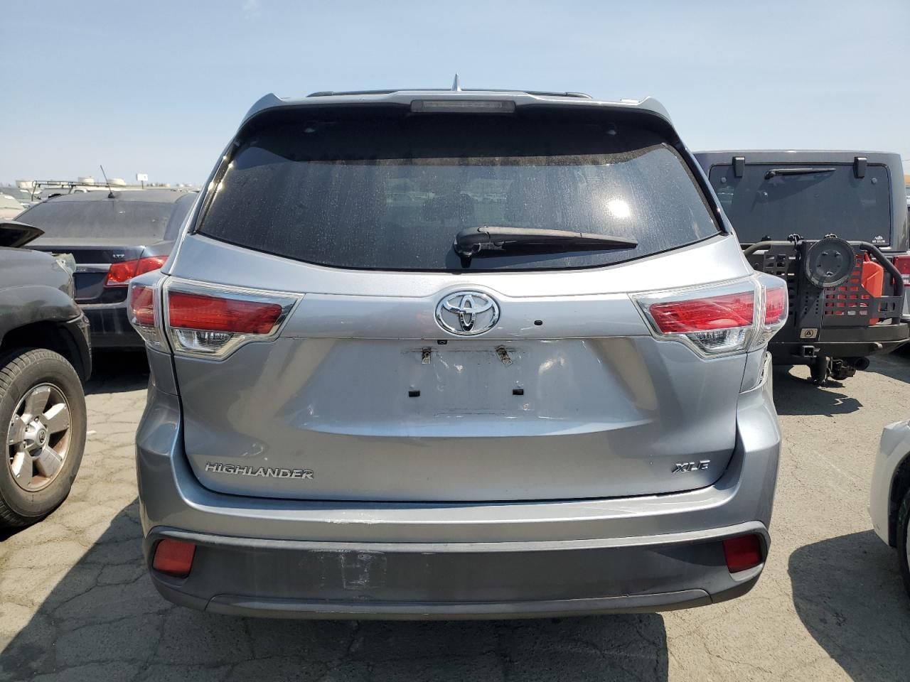 2015 Toyota Highlander Xle VIN: 5TDKKRFH7FS056673 Lot: 68136064