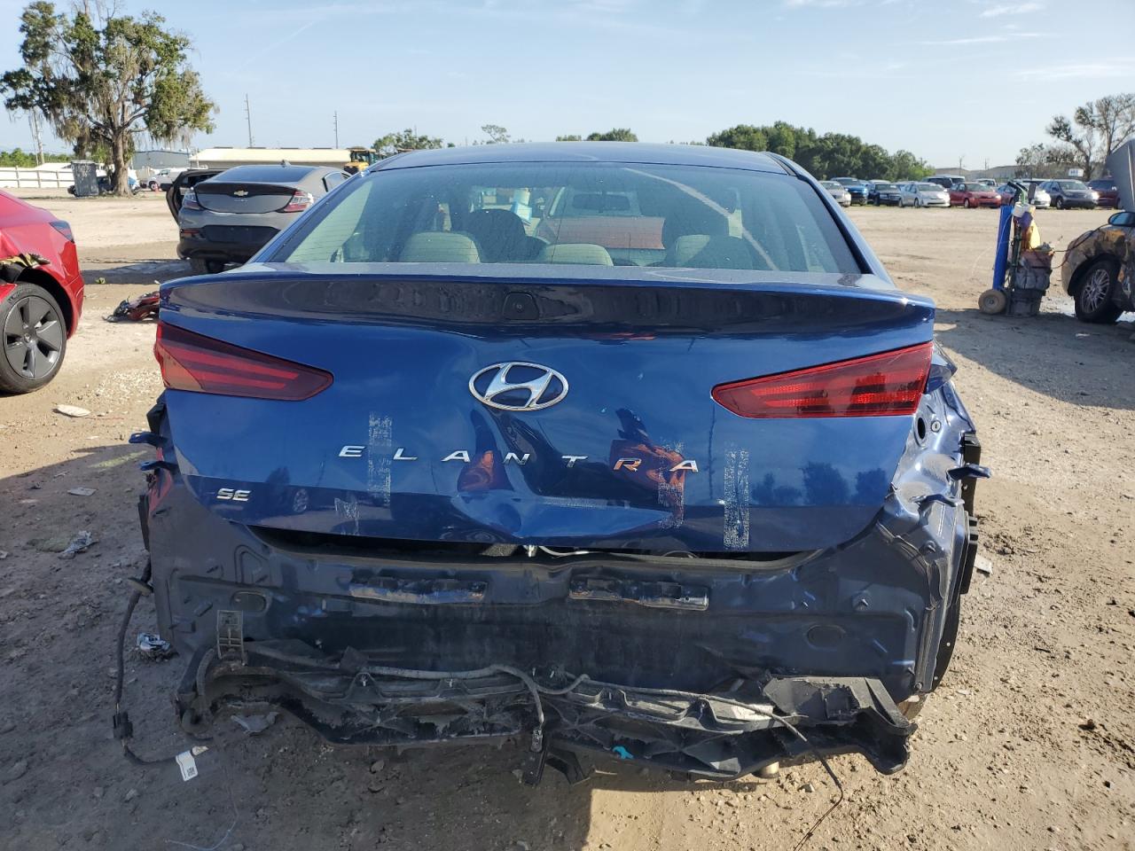 2019 Hyundai Elantra Se VIN: 5NPD74LF8KH464034 Lot: 84588305
