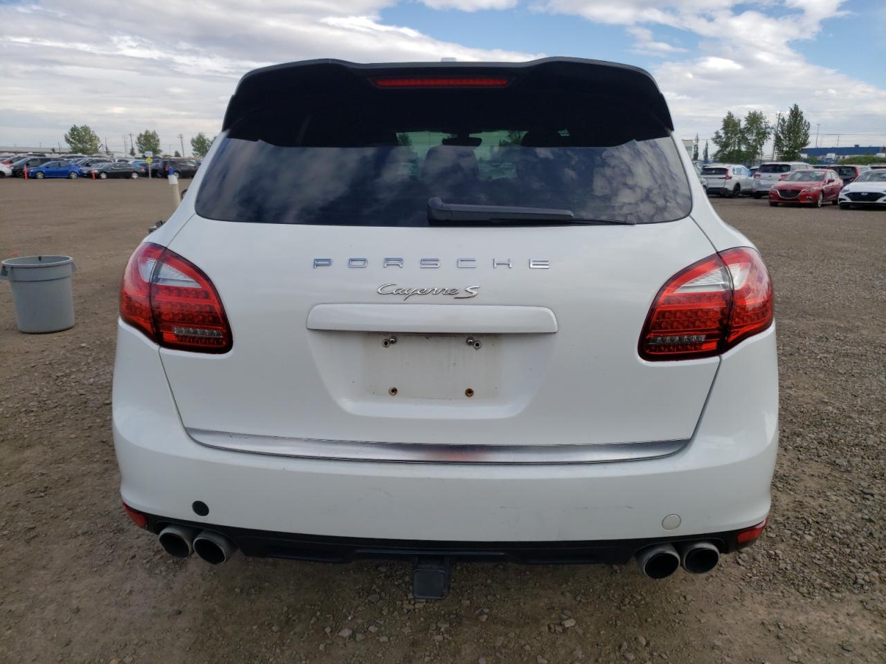 2013 Porsche Cayenne S VIN: WP1AB2A26DLA84810 Lot: 68833284