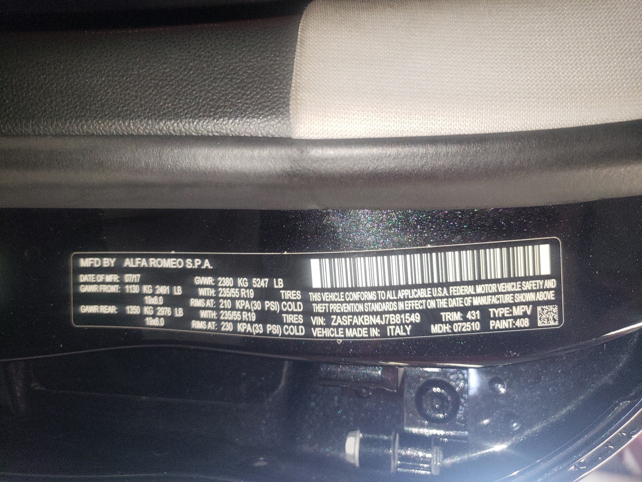 ZASFAKBN4J7B81549 2018 Alfa Romeo Stelvio Ti