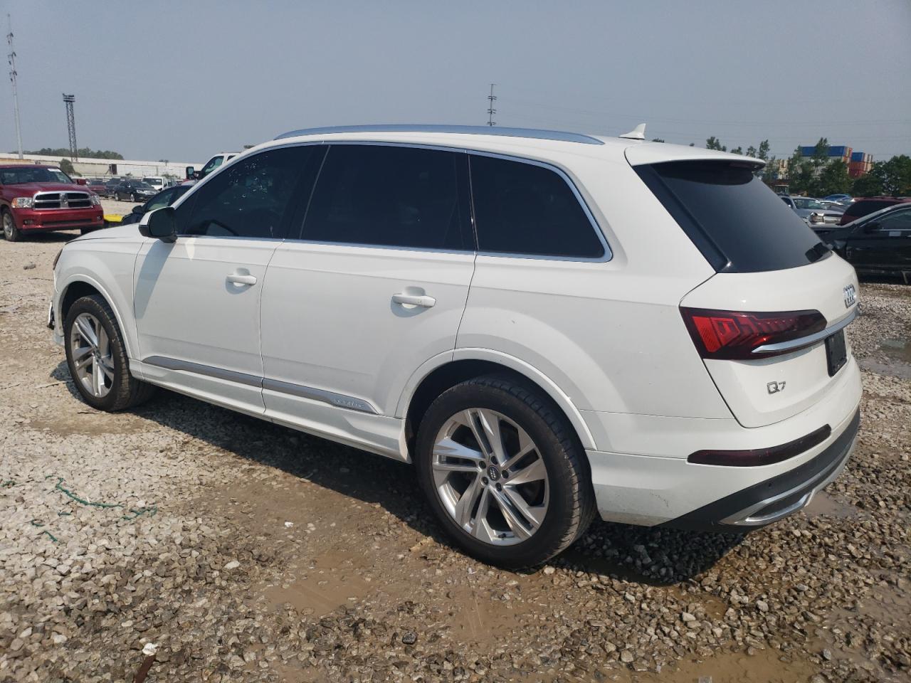 WA1AXAF79LD010379 2020 AUDI Q7 - Image 2