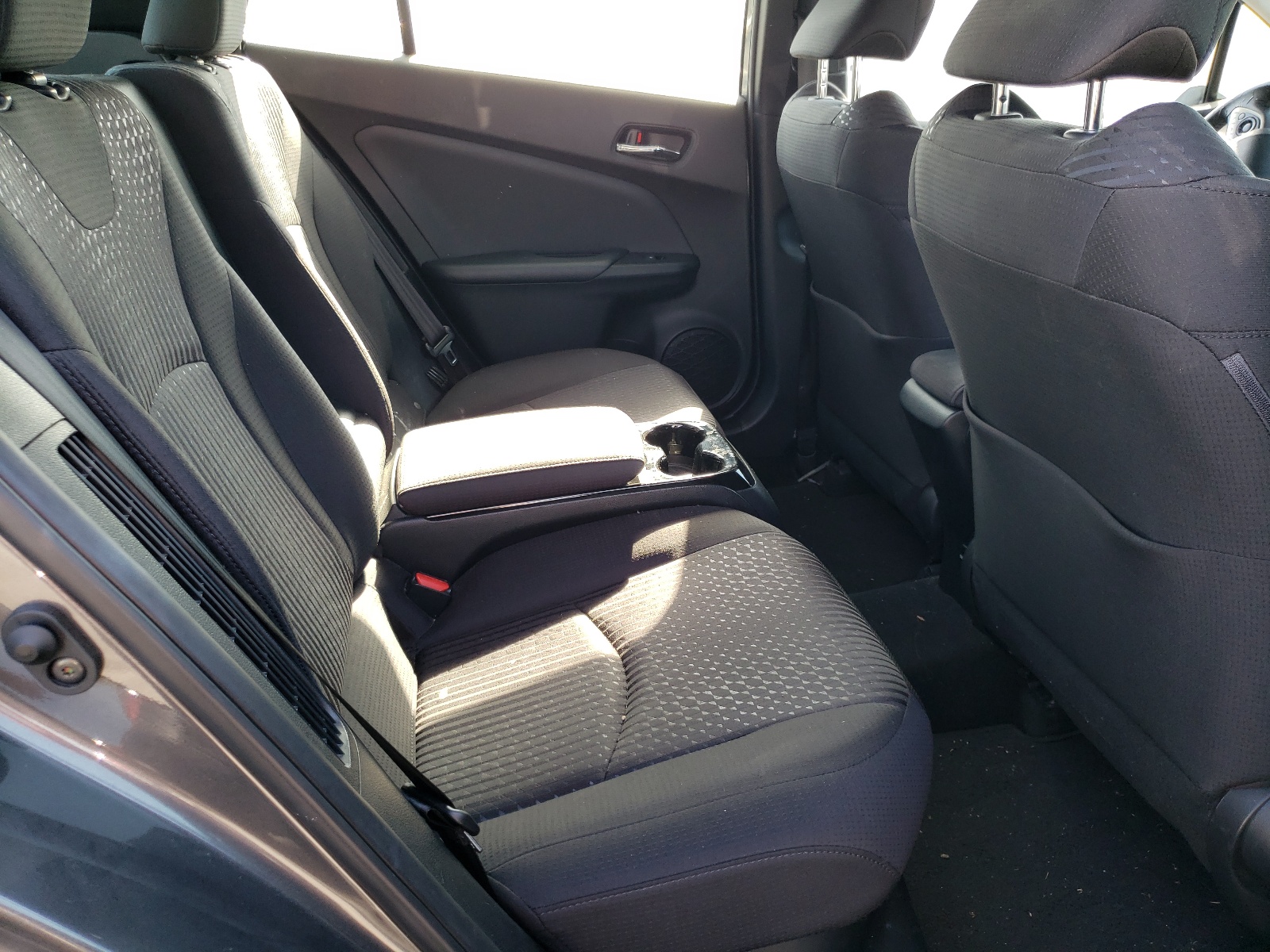 JTDKARFP5H3050319 2017 Toyota Prius Prime