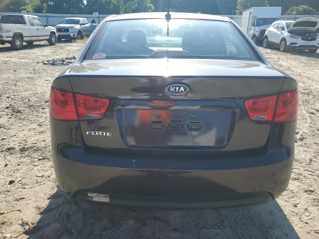 2010 Kia Forte Ex VIN: KNAFU4A21A5847570 Lot: 67845474