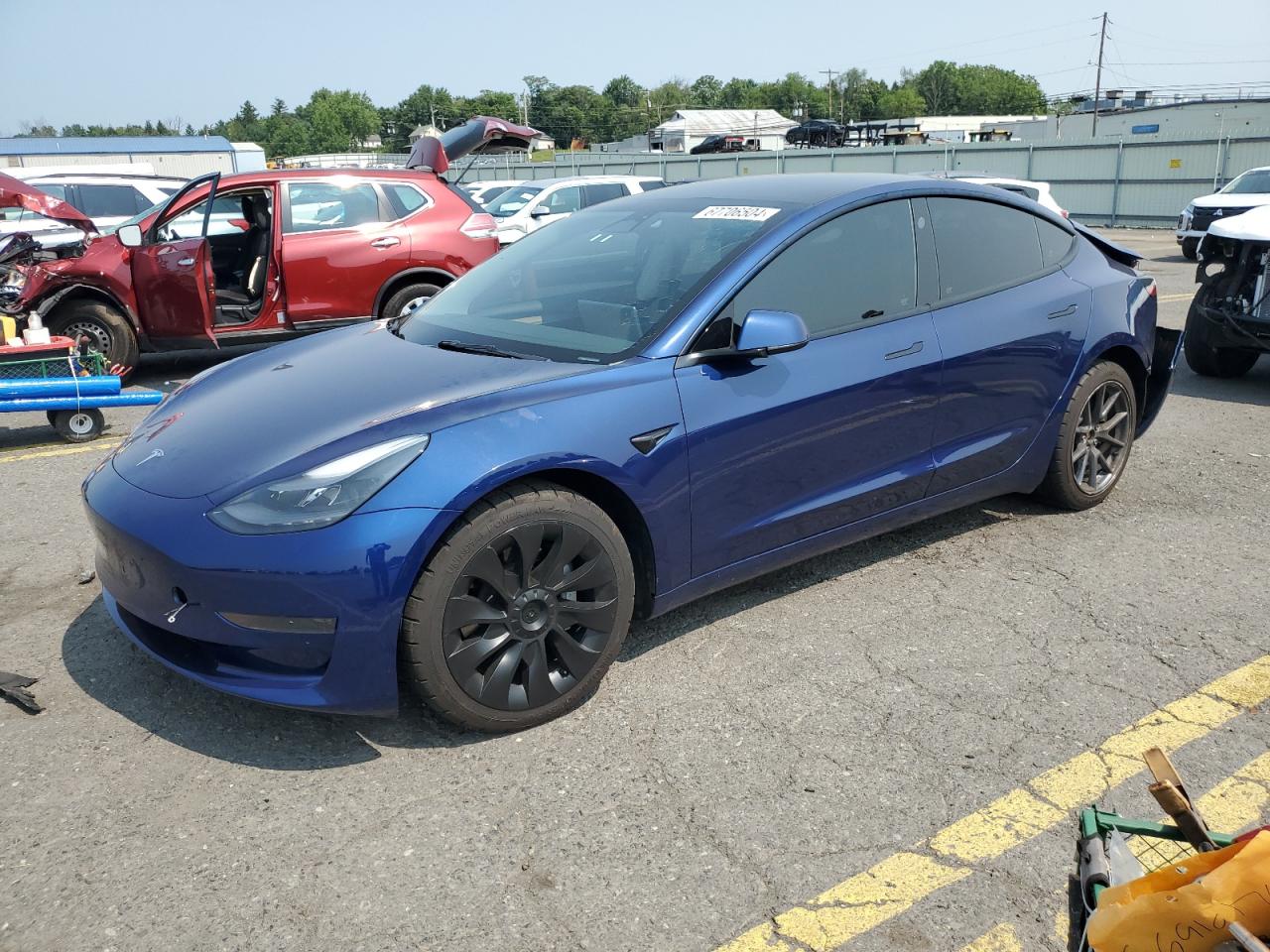 5YJ3E1EA1PF438141 2023 TESLA MODEL 3 - Image 1