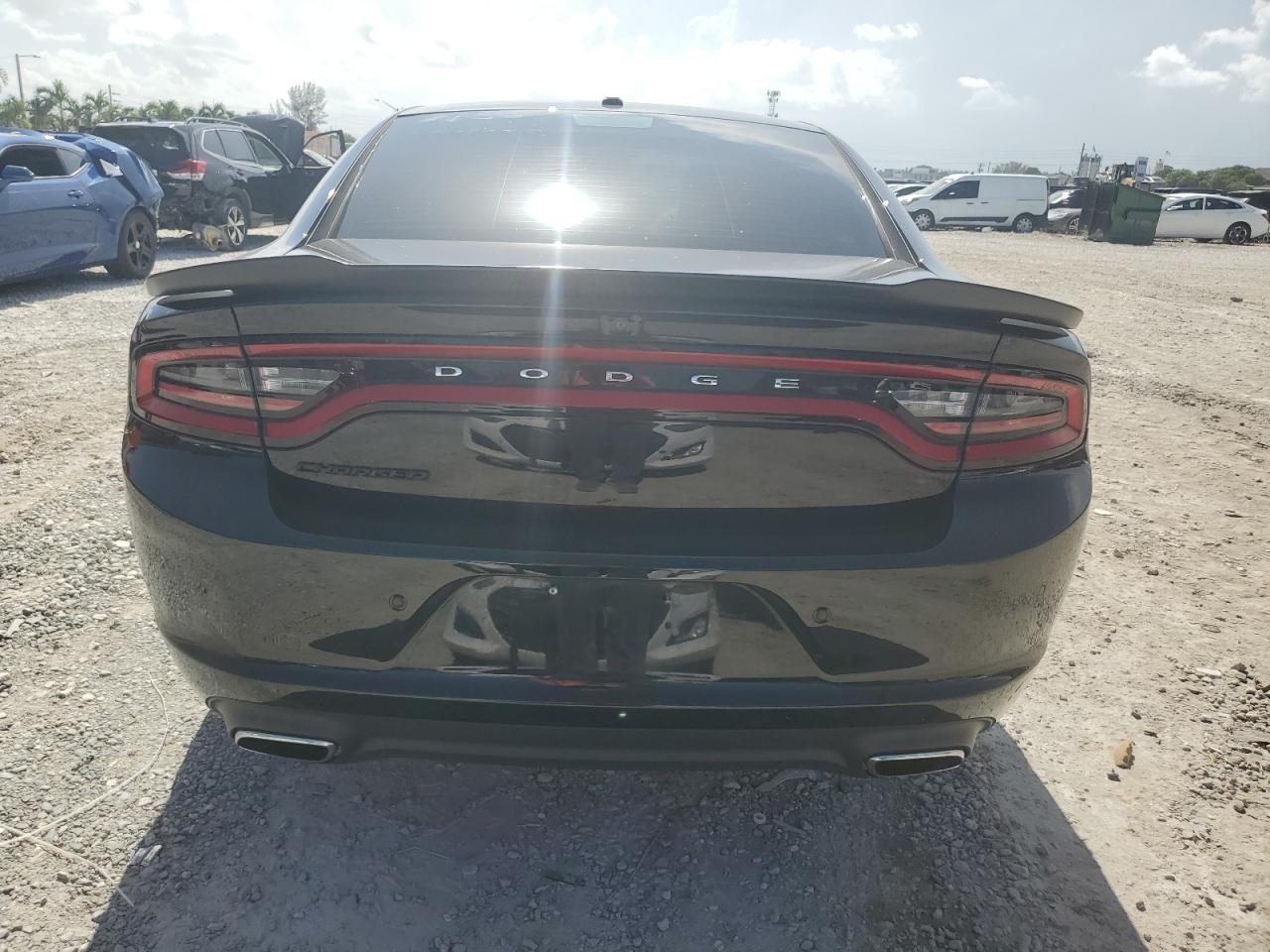 2018 Dodge Charger Sxt VIN: 2C3CDXBG2JH143988 Lot: 66980634