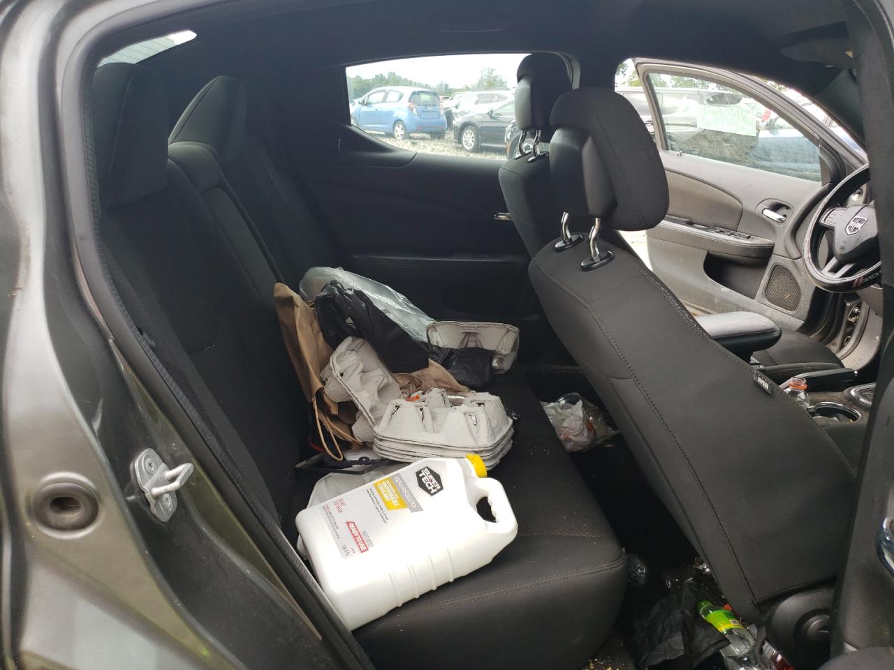 2012 Dodge Avenger - Image 10