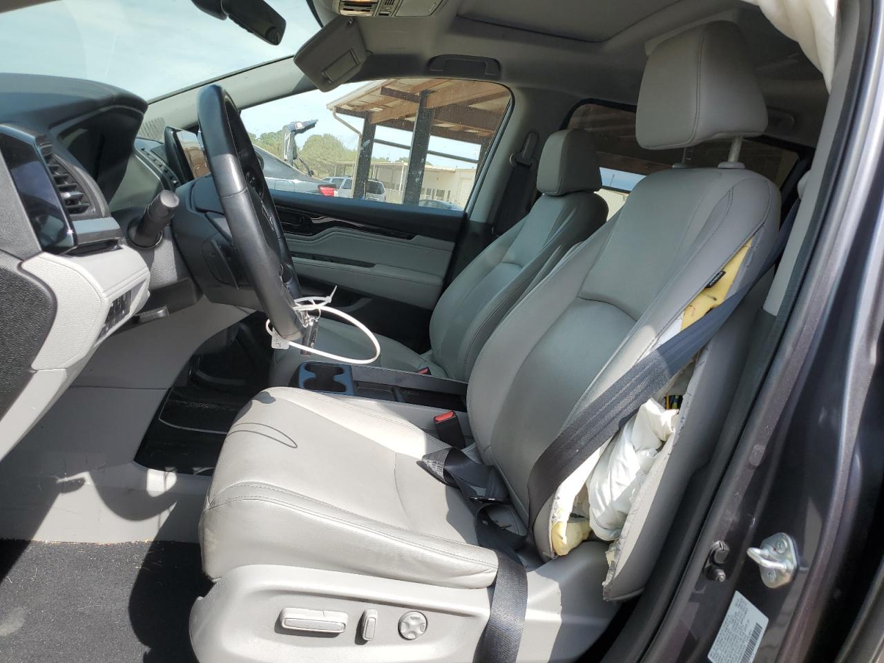 2022 Honda Odyssey Touring VIN: 5FNRL6H80NB037635 Lot: 67190444