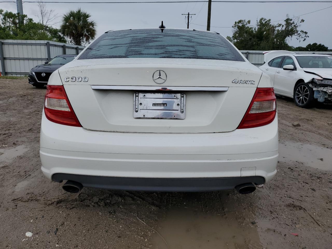 2009 Mercedes-Benz C 300 4Matic VIN: WDDGF81X59R072463 Lot: 68757894