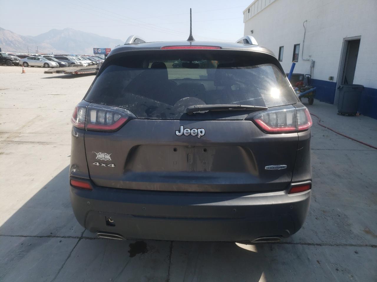 2019 Jeep Cherokee Latitude Plus VIN: 1C4PJMLX4KD289553 Lot: 65471294