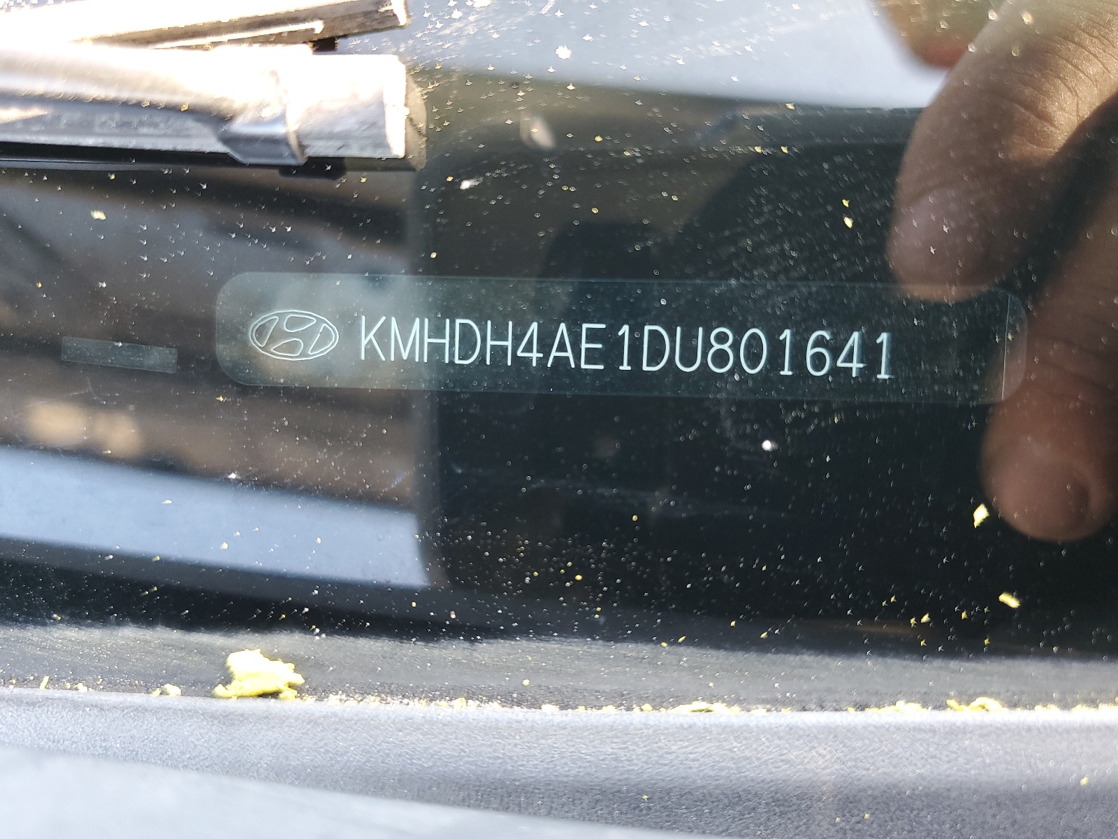 KMHDH4AE1DU801641 2013 Hyundai Elantra Gls