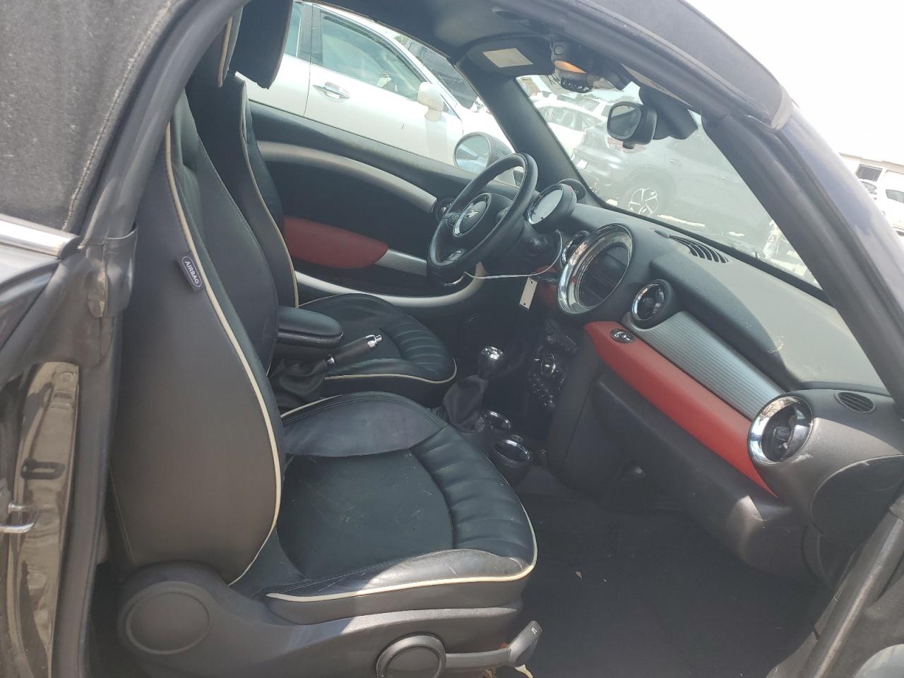 2014 Mini Cooper Roadster S VIN: WMWSY3C52ET566657 Lot: 66745544