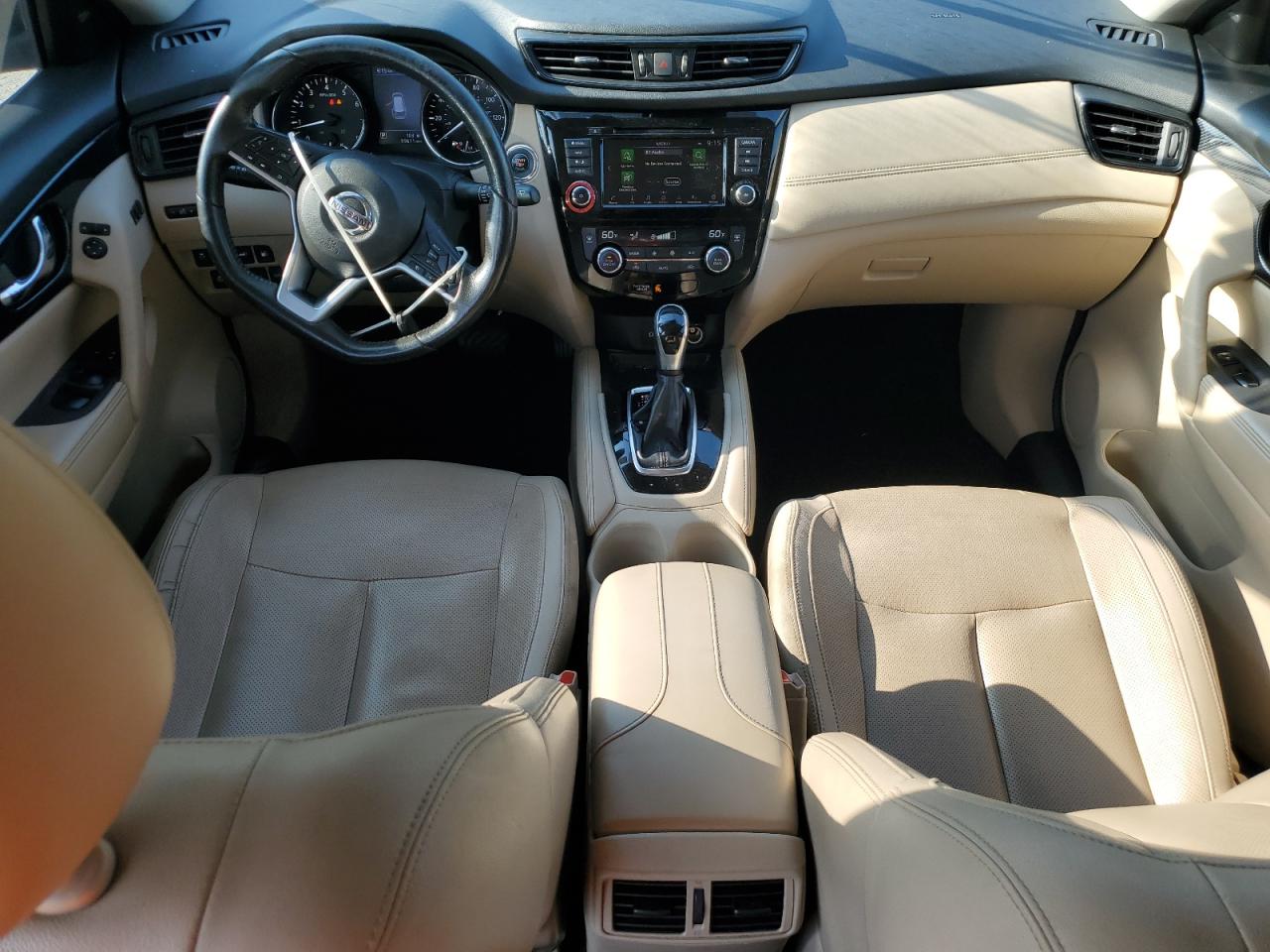 2018 Nissan Rogue - Image 8
