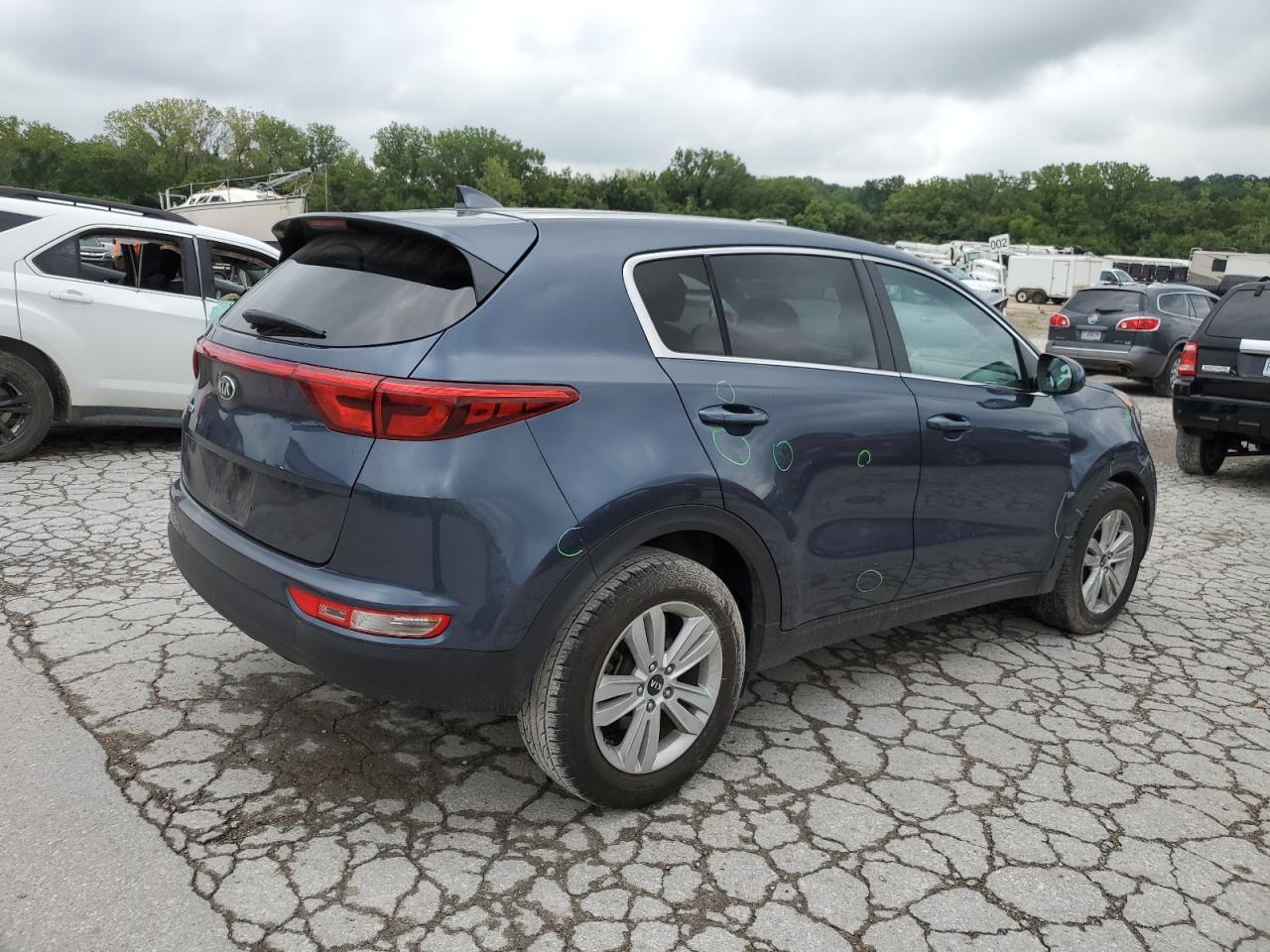 KNDPM3AC9J7393907 2018 Kia Sportage Lx