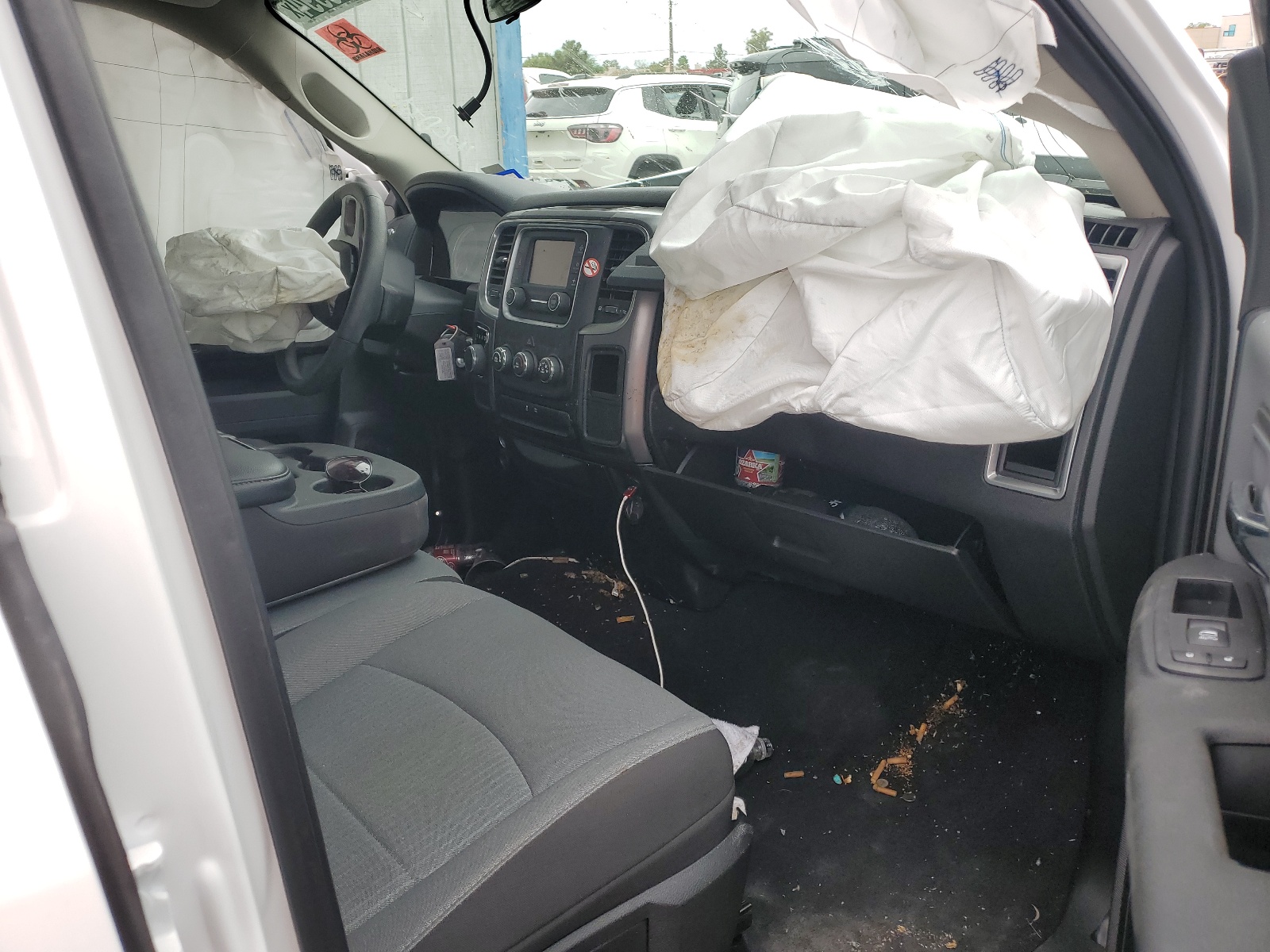 1C6RR6GG0RS128024 2024 Ram 1500 Classic Slt