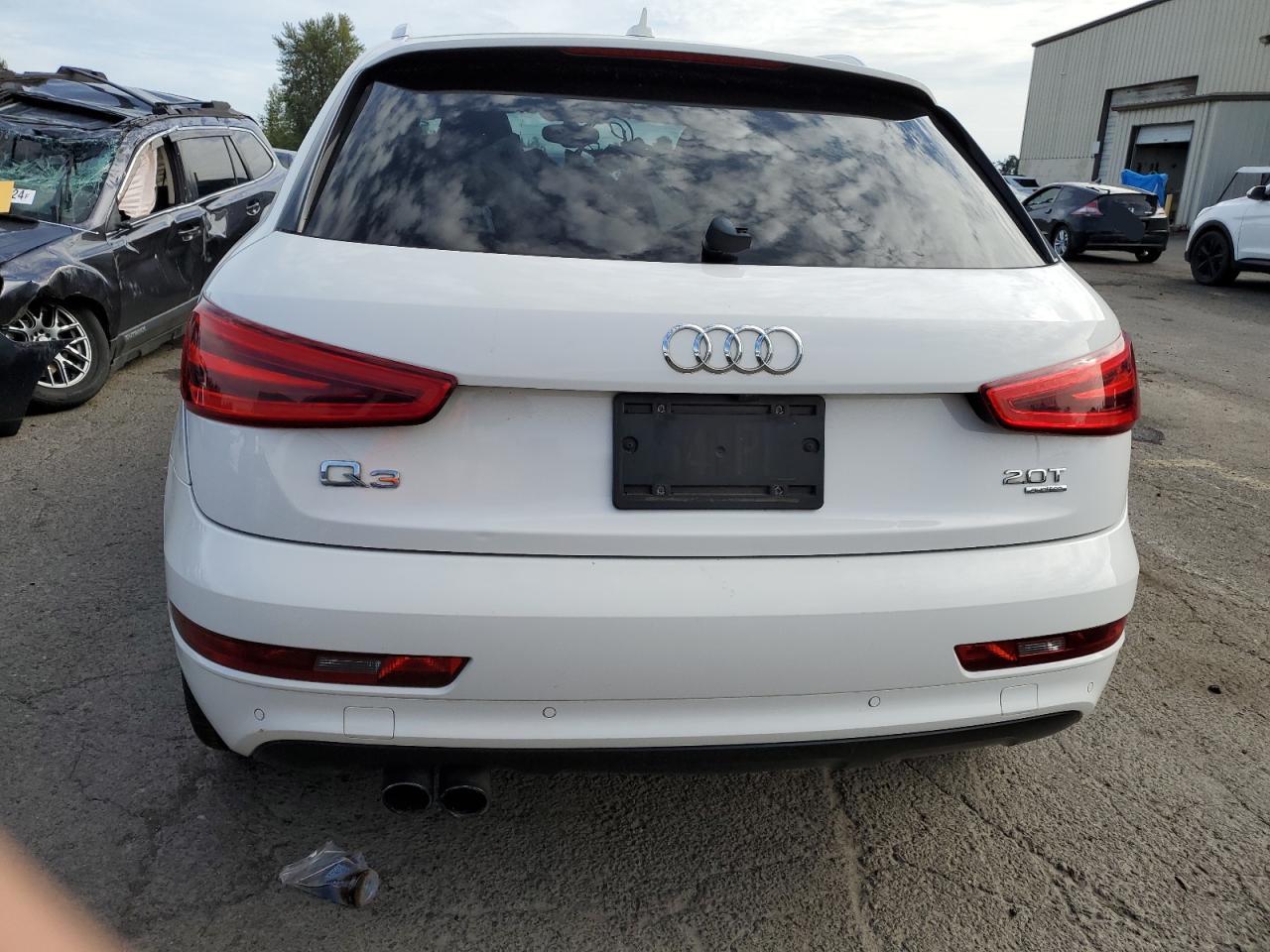 WA1GFCFS6FR011378 2015 Audi Q3 Prestige