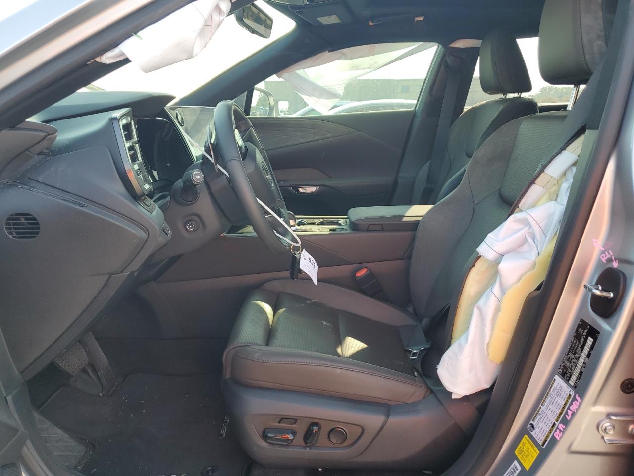 2023 Lexus Rx 350H Base VIN: 2T2BBMCA6PC016763 Lot: 61990174