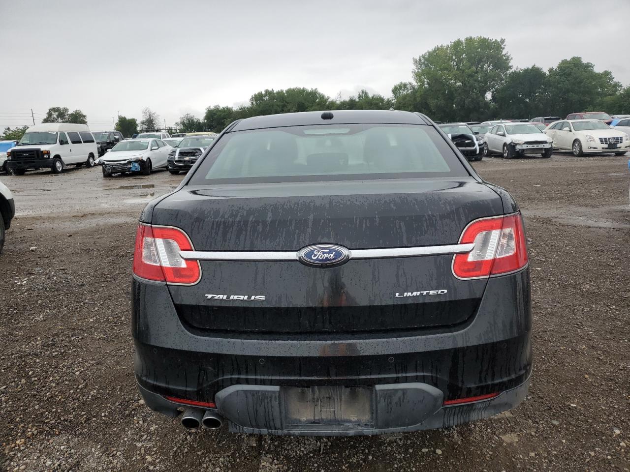 2011 Ford Taurus Limited VIN: 1FAHP2FW9BG133569 Lot: 66687994