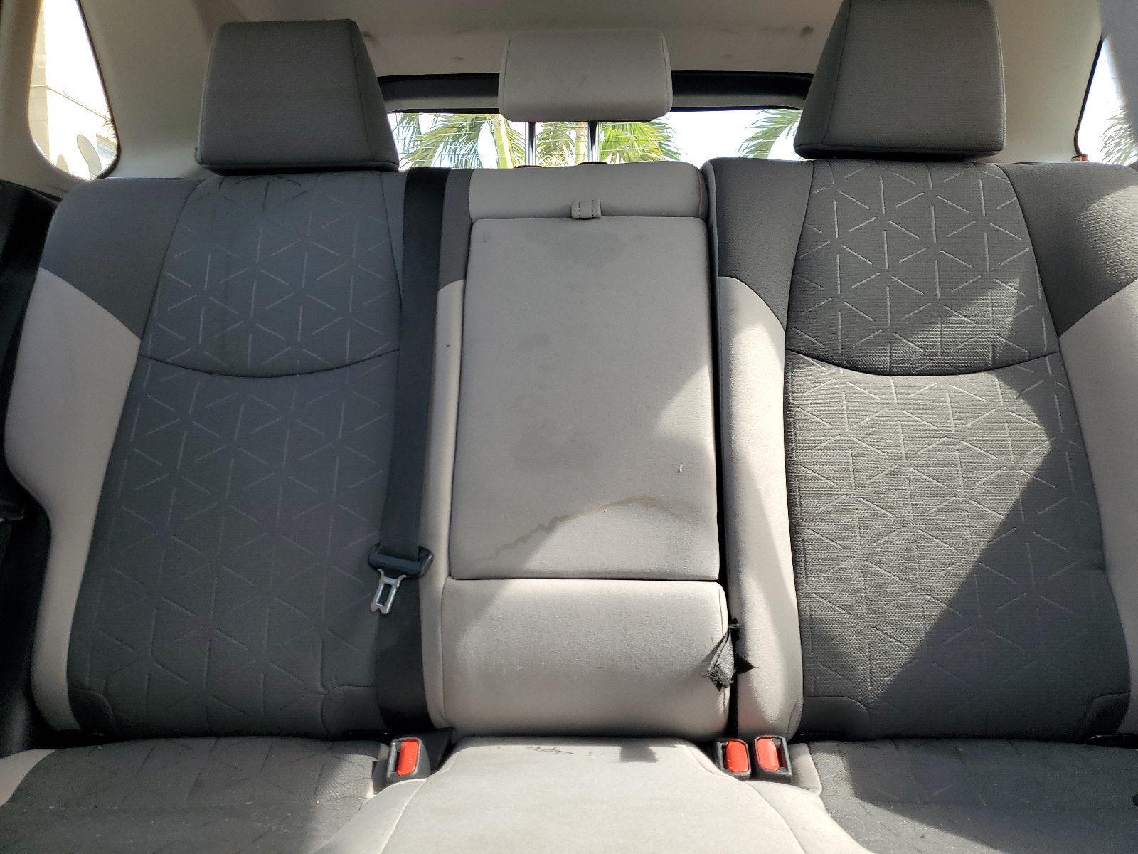 2T3W1RFV9MW173824 2021 Toyota Rav4 Xle