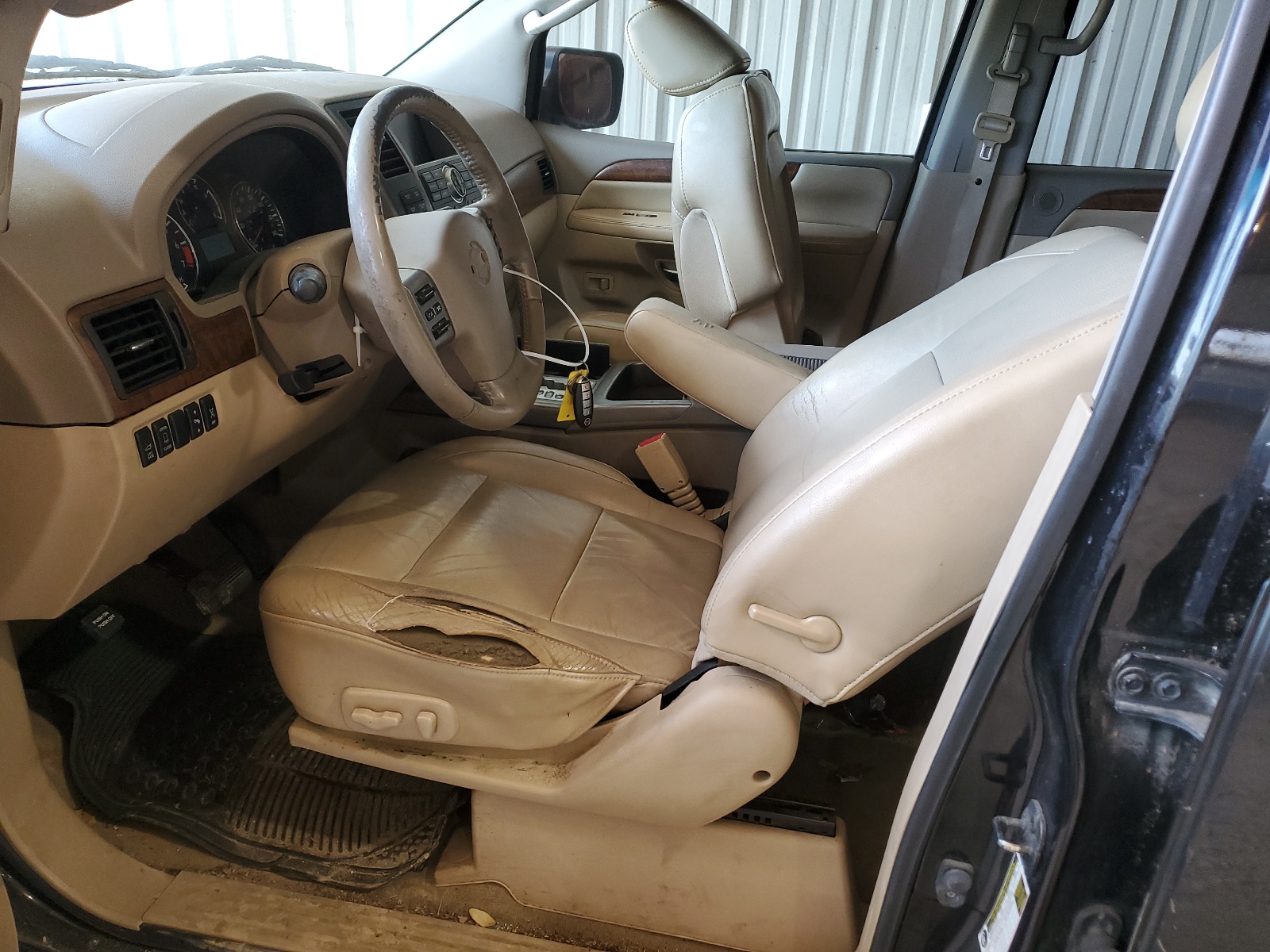 5N1BA08D28N625815 2008 Nissan Armada Se