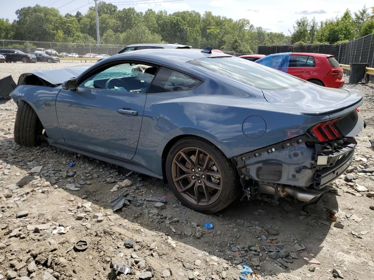 1FA6P8CF1R5421526 2024 FORD MUSTANG - Image 2