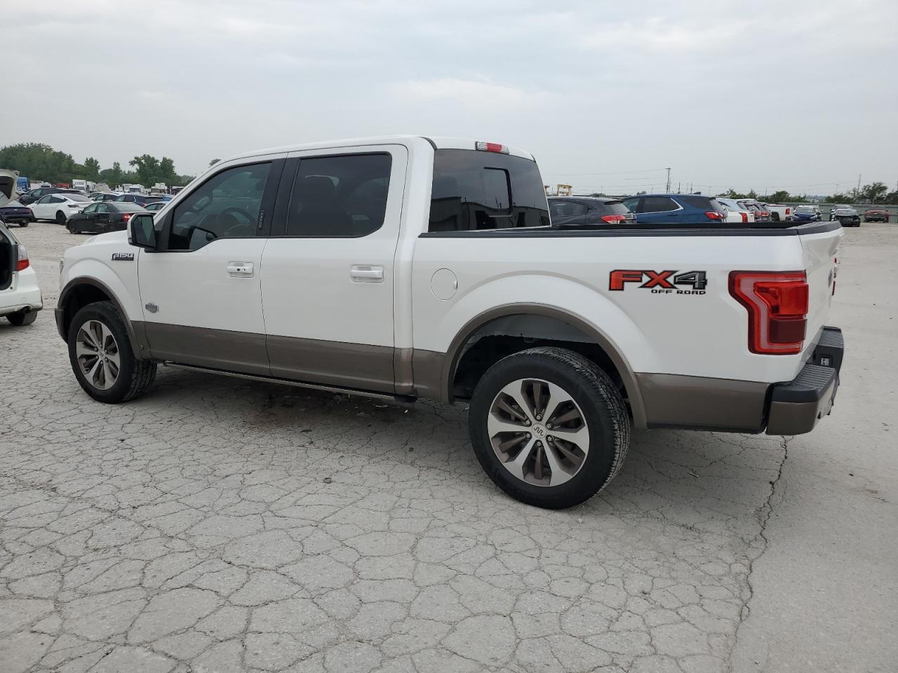 1FTEW1E57JFD84579 2018 FORD F-150 - Image 2