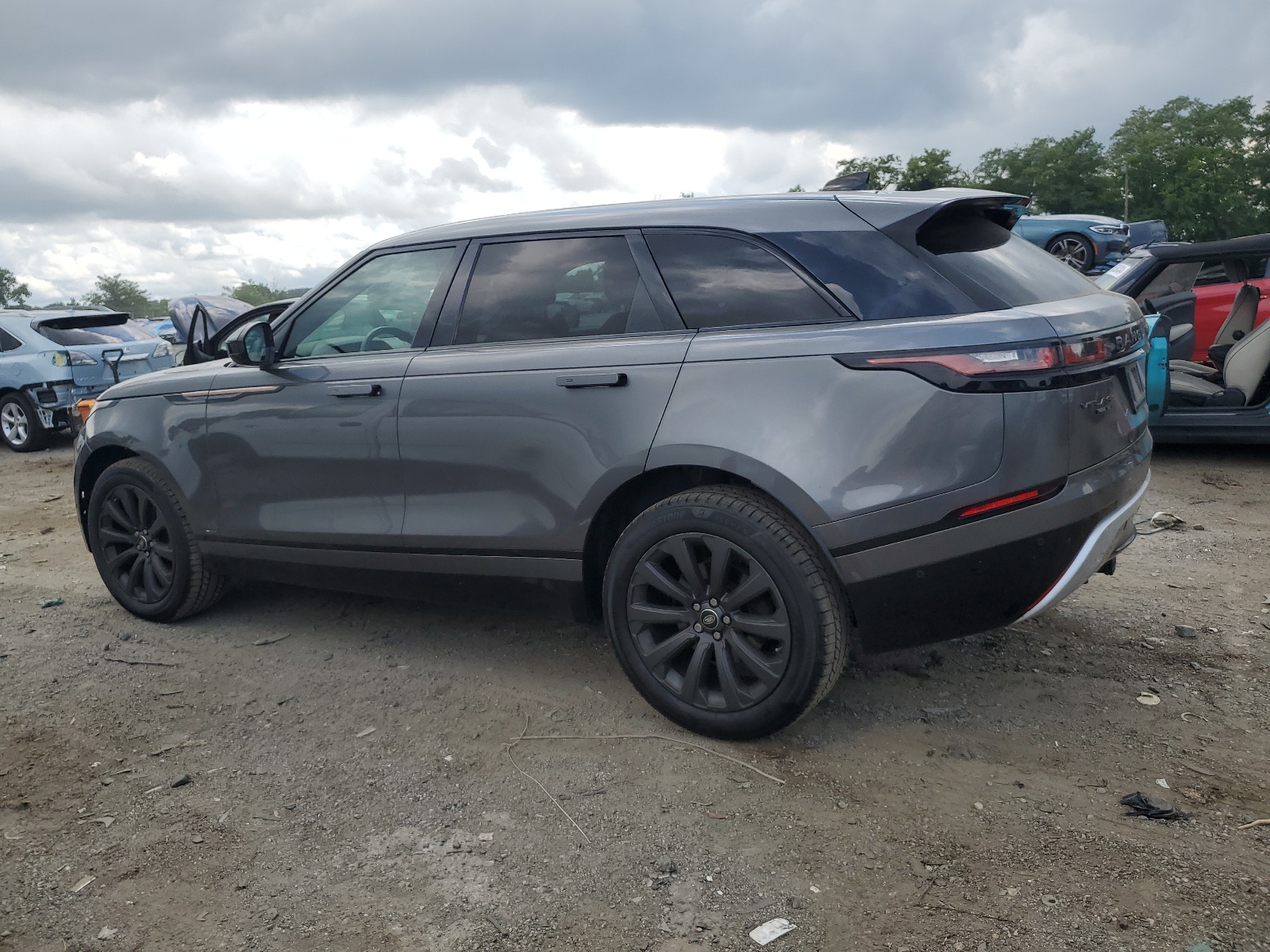 2018 Land Rover Range Rover Velar R-Dynamic Se vin: SALYL2RX0JA720943