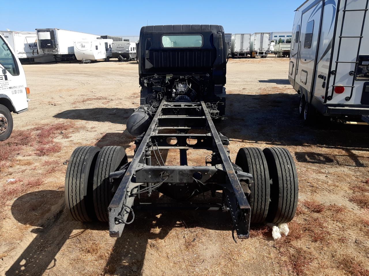 JL6CRH1A1FK000635 2015 Mitsubishi Fuso Truck Of America Inc Fe Fec92S