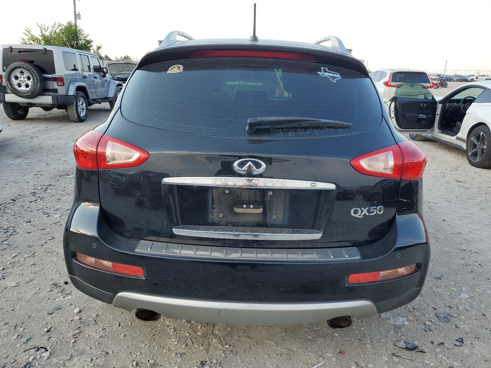 JN1BJ0RP3GM230532 2016 Infiniti Qx50