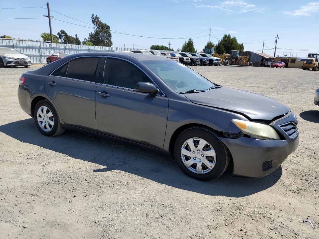 2010 Toyota Camry - Image 4