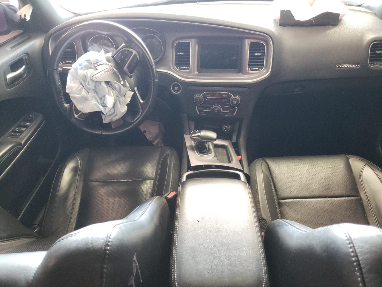 2019 Dodge Charger - Image 8