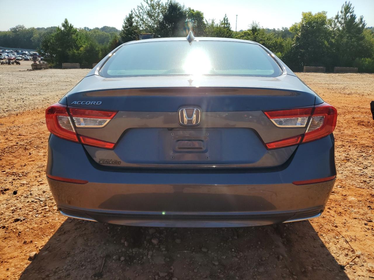 1HGCV1F12LA123500 Honda Accord LX 6